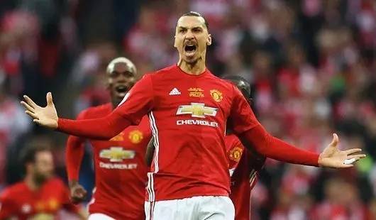 在他离开后 在他离开后